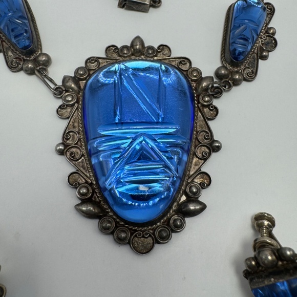 RARE (Entire Full Set) 1960s Taxco Sterling Silver and Blue Glass Jewelry Marked - Picture 4 of 15
